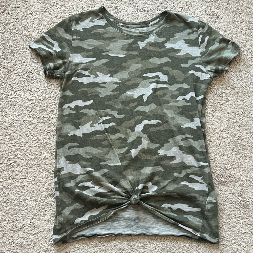 Pink Victoria Secret camo Tshirt